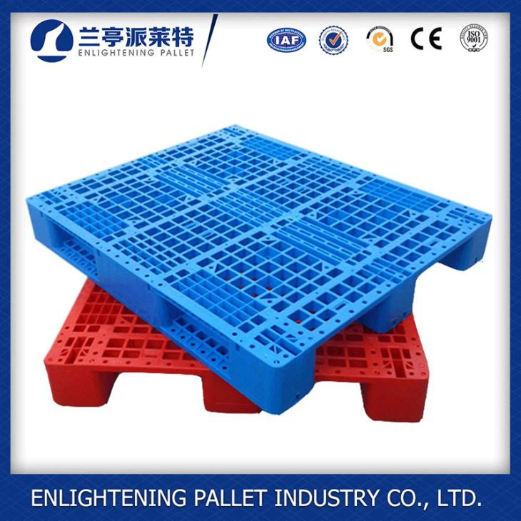 Plastic Pallet with 3 Runners in Bottom, Open Deck