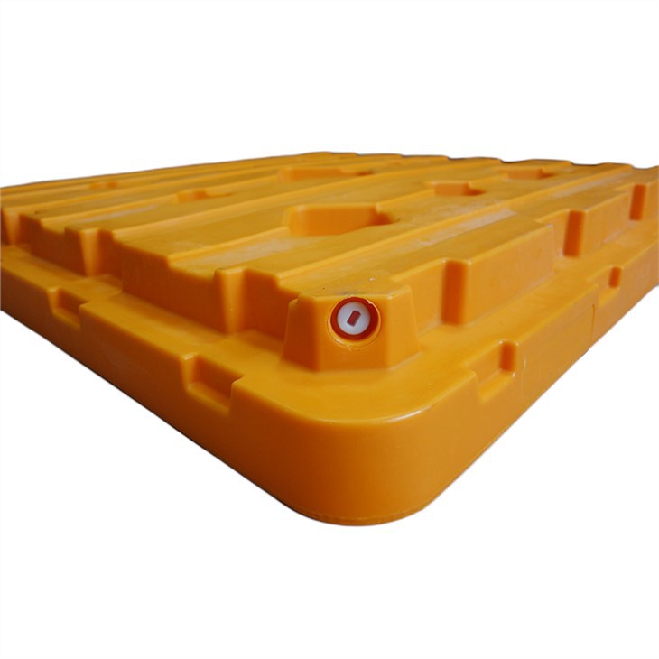 China 4 Durm Poly Drip Deck manufacturer